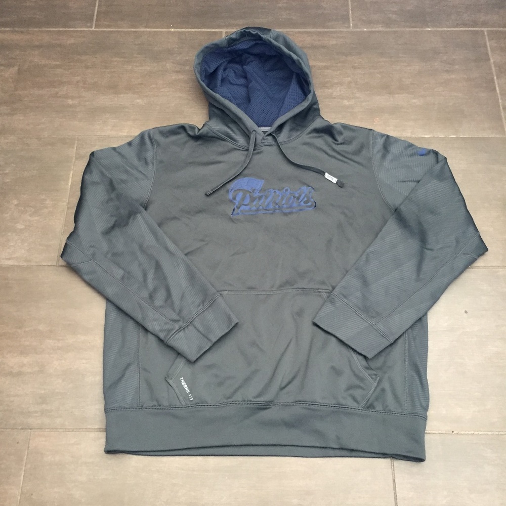 New England Patriots Men`s L Nike Hooded Sweater
